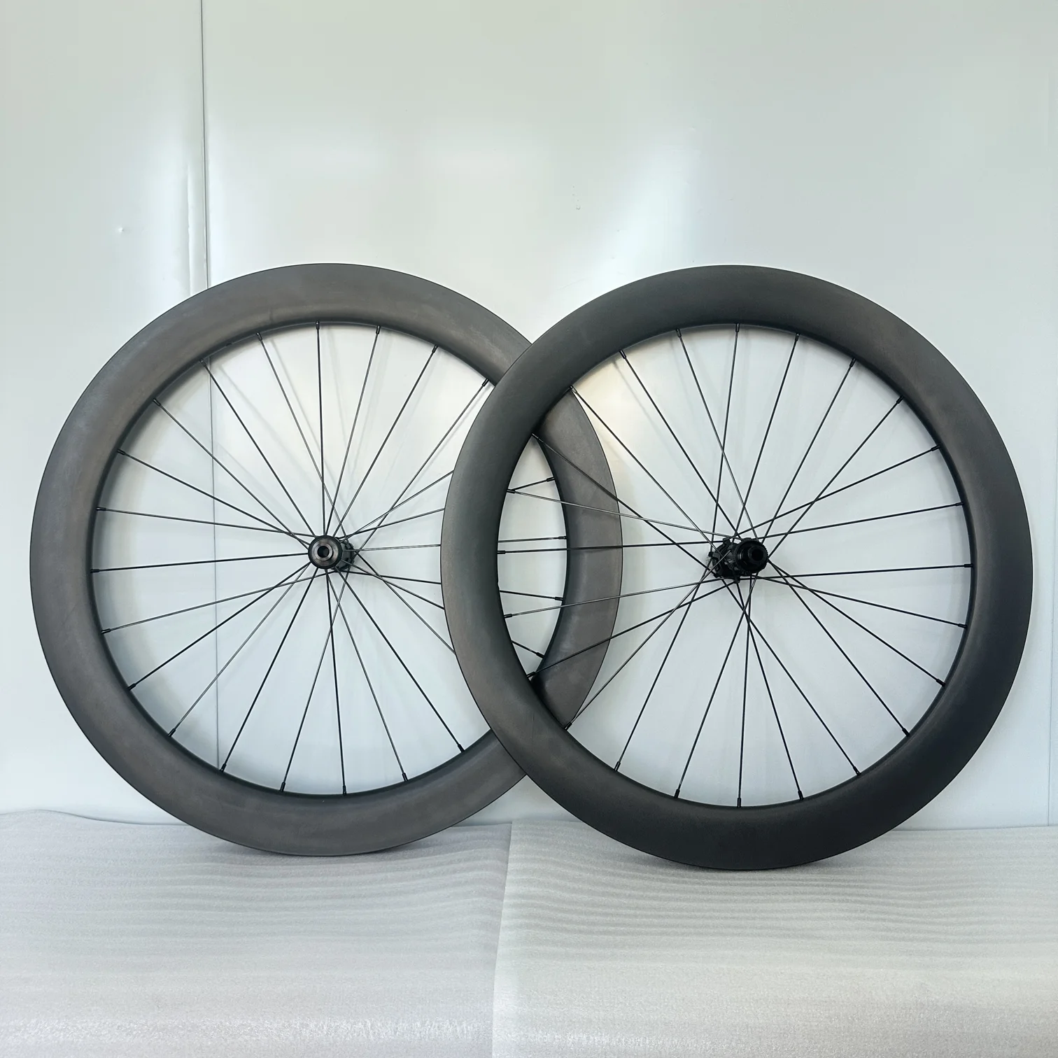 

Gravel 700C Carbon Wheelset Ratchet System 36T Hub Disc Brake Cyclocross Gravel+ Wheels Shiman0/XDR 12speed Center Lock Tubeless