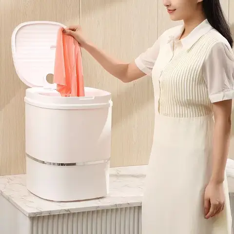 별도의 세탁 및 빠른 회전 기능을 갖춘 아기 옷용 220V 미니 반자동 세탁기