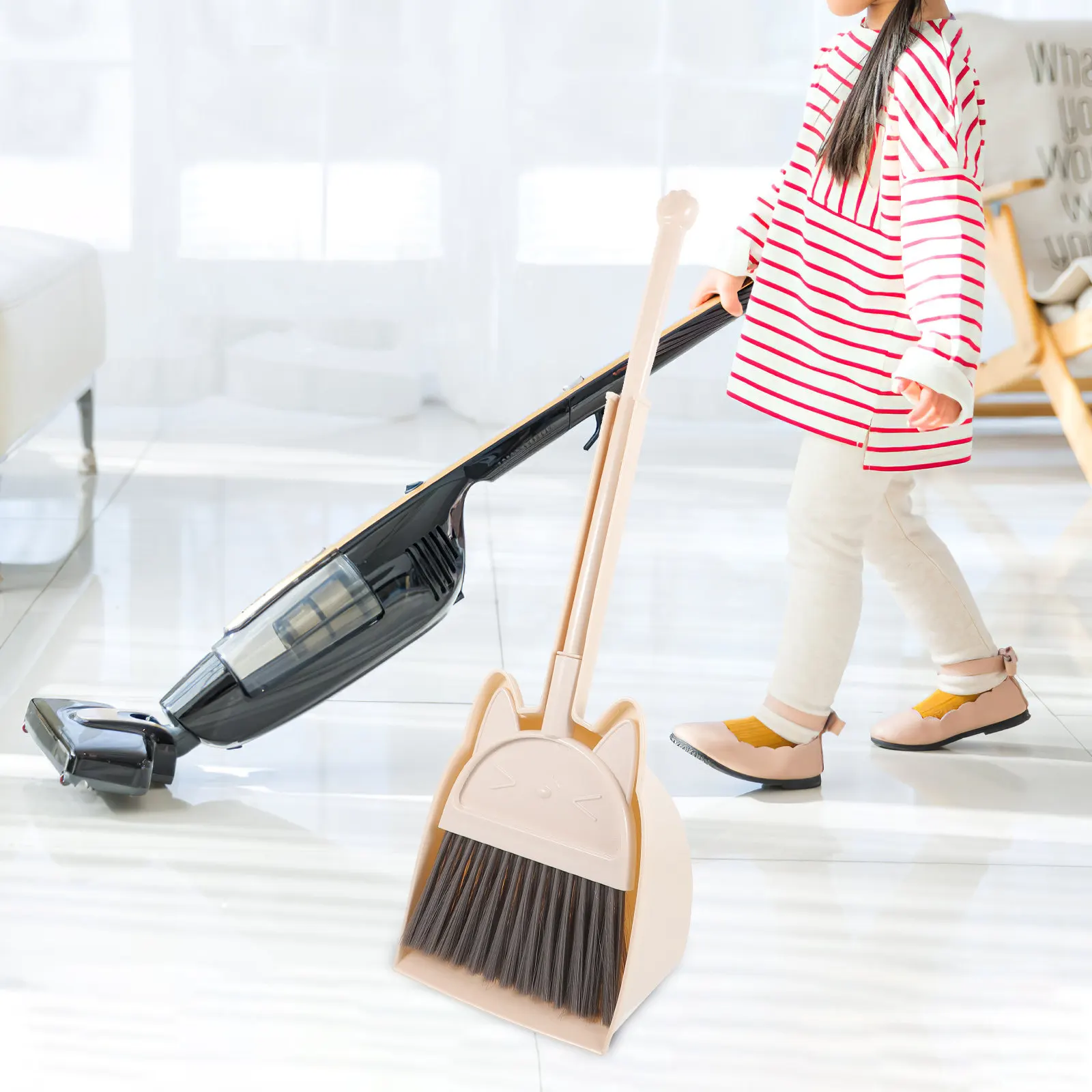 

1Set Kids Broom with Dustpan Small Plastic Broom Comfortable Handle Children Cleaning Tool Home Kindergarten Use