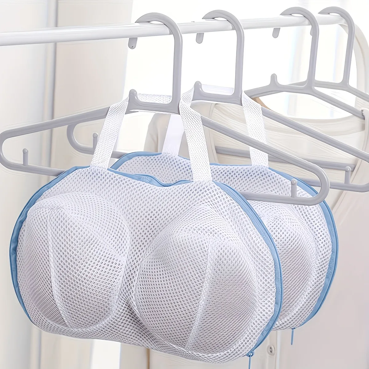 2PCS Handleable bra laundry bag, suitable for underwear, bras, bikinis, swimsuits, travel luggage organizer, laundry care bag