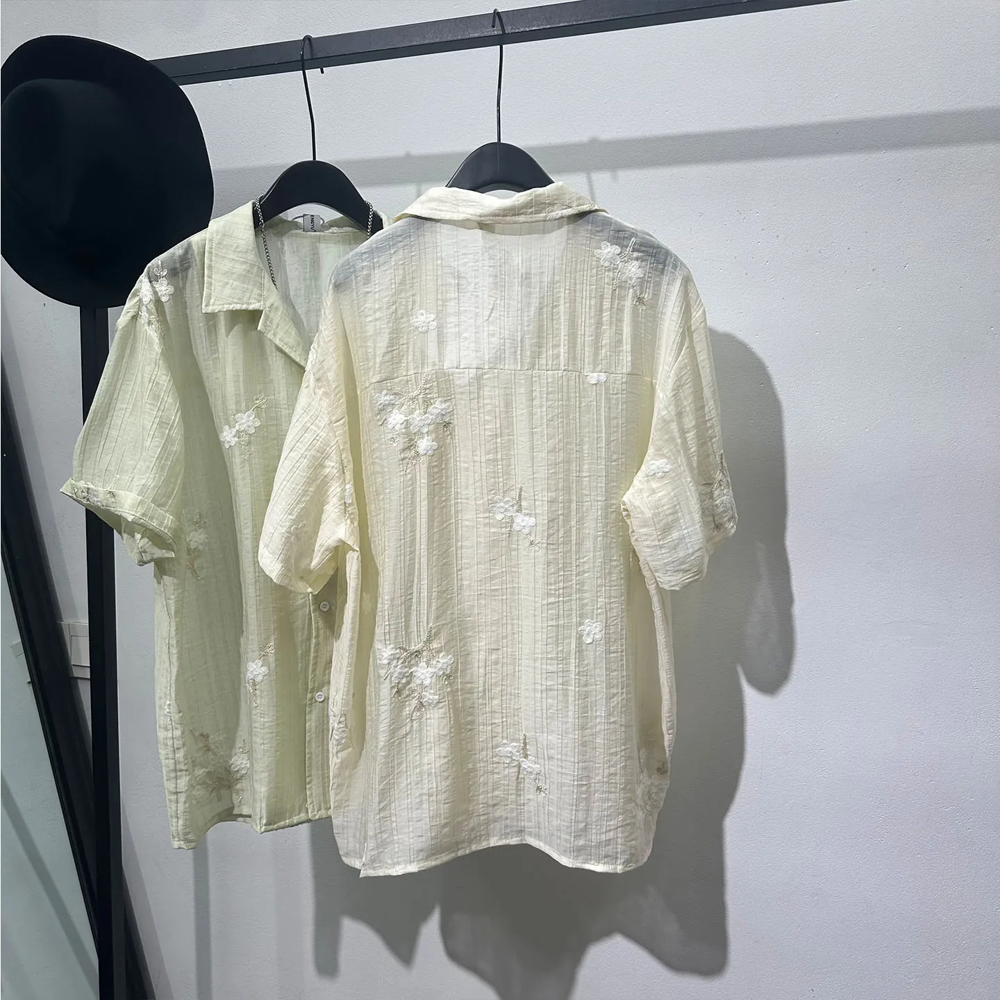 Avant-Garde Design Cuban Collar Slightly Transparent Embroidered Shirt Men's Summer Thin Breathable High-Grade Short Sleeve
