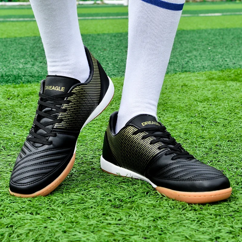 Indoor Soccer Shoes Men Chuteira Futsal Tendon Sole IC Football Boots Anti Slip Professional Football Cleats Training