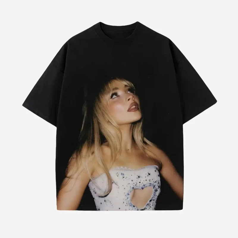 SABRINA CARPENTER تي شيرت 2025 الصيف الأكثر مبيعا الرجال تي شيرت عادية المتضخم القطن تي شيرت شارع العليا الهيب هوب ملابس للرجال