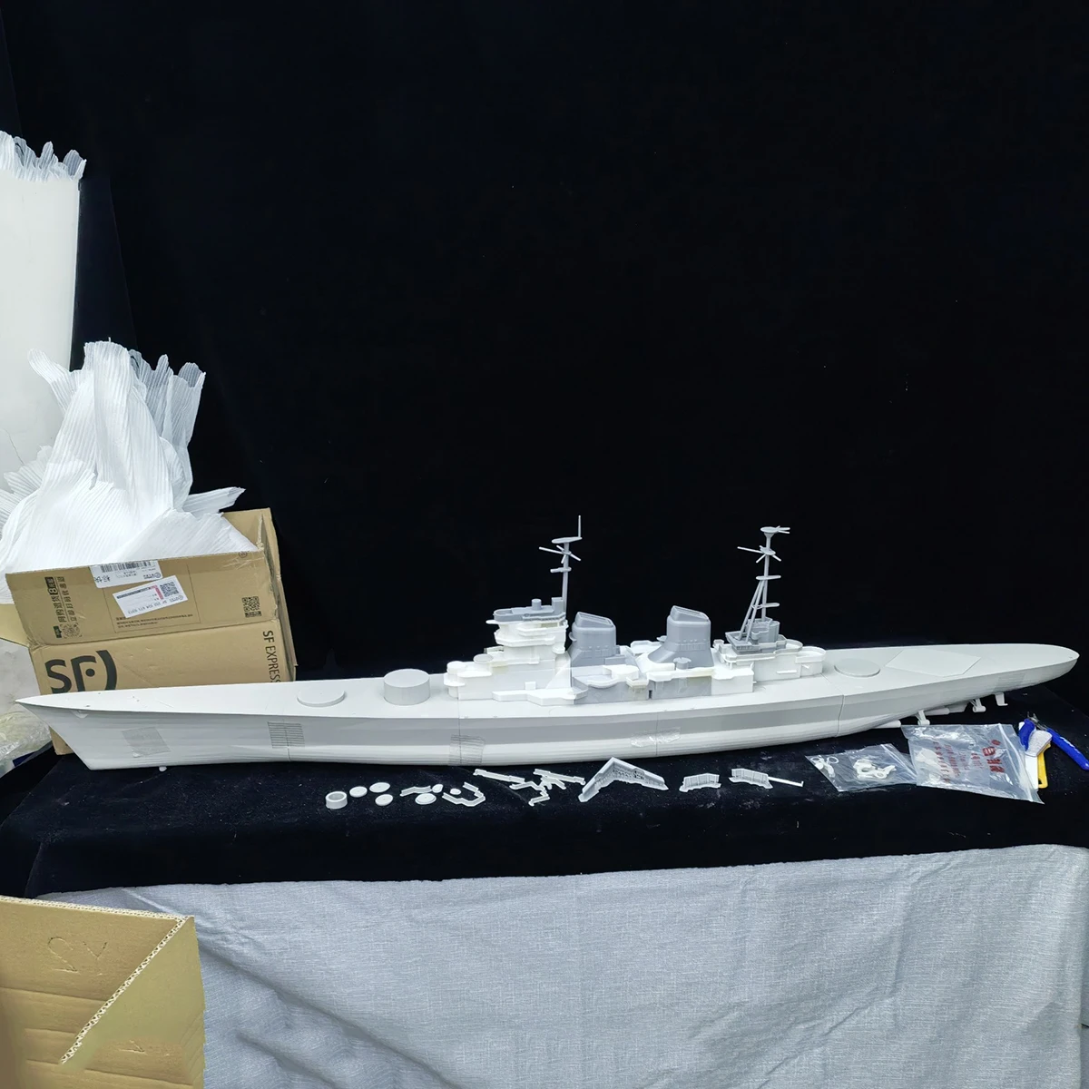 1/200 rc navio 136cm stalingrado classe batalhacruiser navio de controle remoto luz-cura detalhe impressão rc navio modelo kit brinquedo adulto