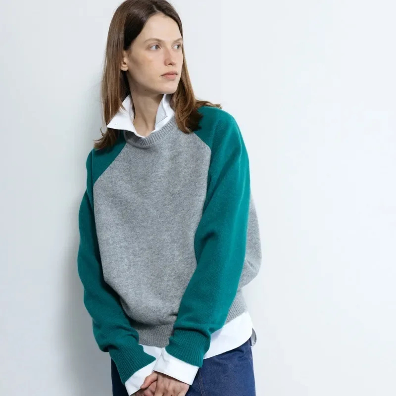 Moond@l LUXURY Knitted Wool Sweater with Contrasting Round Neck and Shoulder Sleeves for Women, Niche in Autumn and Winter