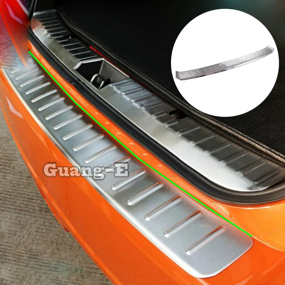 

Car External Outside Rear Bumper Protect Trim Cover Stainless Steel Plate Pedal 1PCs For Subaru XV 2012 2013 2014 2015 2016 2017