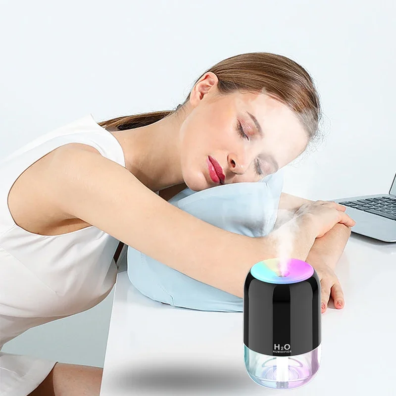 Mini Humidifier USB Car Humidifier Home Bedroom Fog Car Desktop Large Capacity Atmosphere Light Large Capacity Aromatherapy