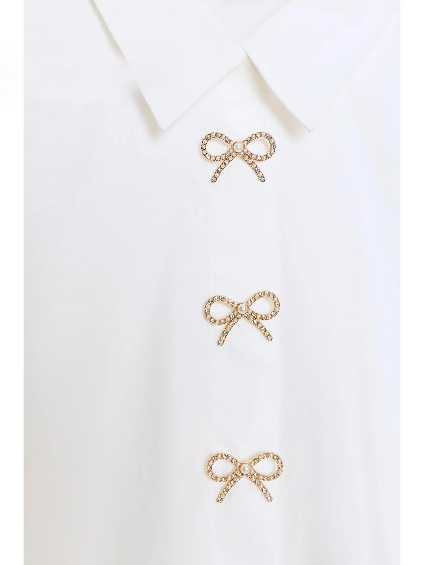 Winter 2025 American Sle Faionable Women's irt Base Layer Top Jewelry Button Decor Silk Twill Long Sve Regular Fit