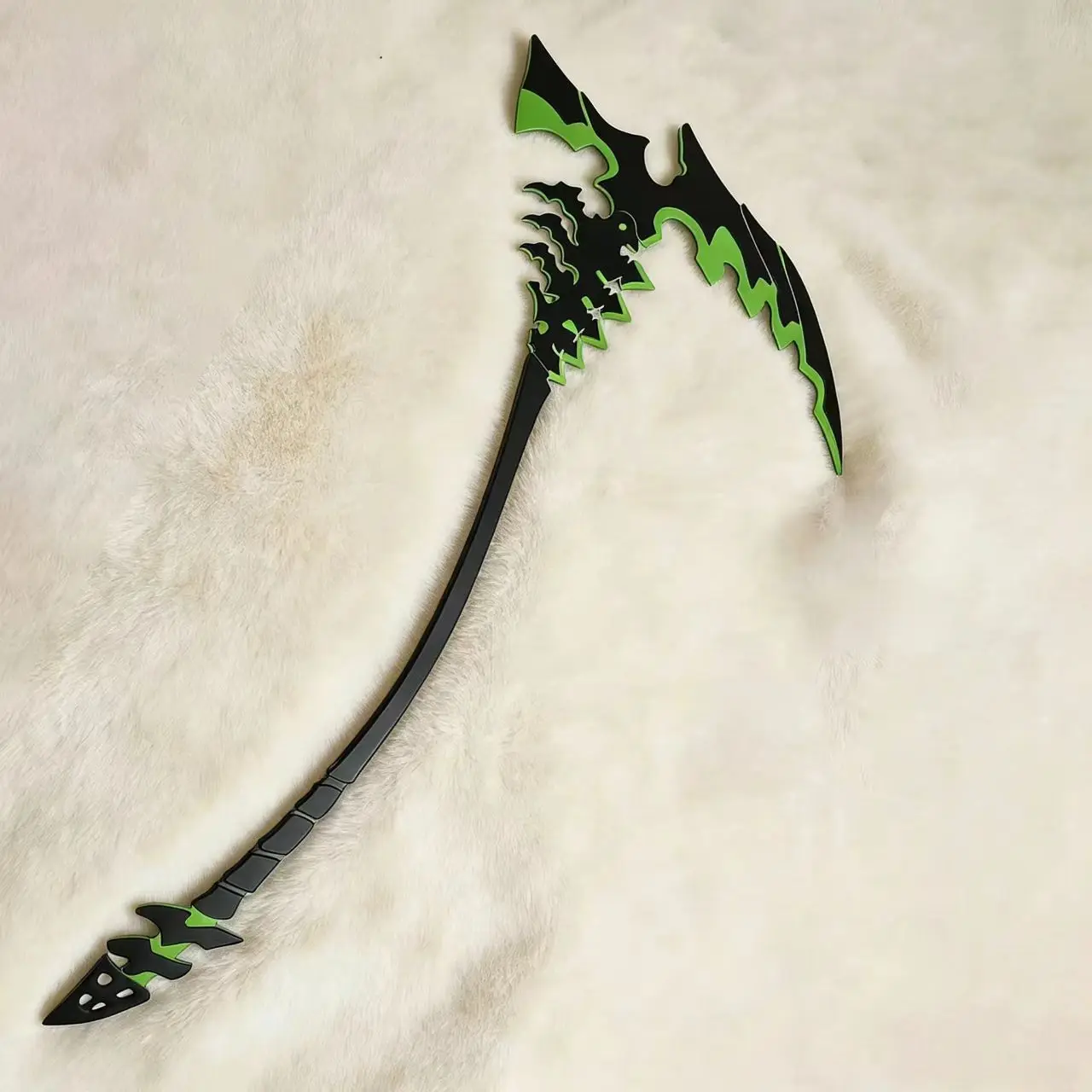 

Anime Black Rock Shooter Blue Archive: DEAD MASTER Scythe Cosplay Model Props