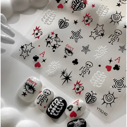 Autocollants pour ongles d'Halloween : squelette, spirale, soleil, étoile, gothique, motifs de poker, yeux, cœur, dents, oreilles, autocollants adhésifs pour nail art 5D
