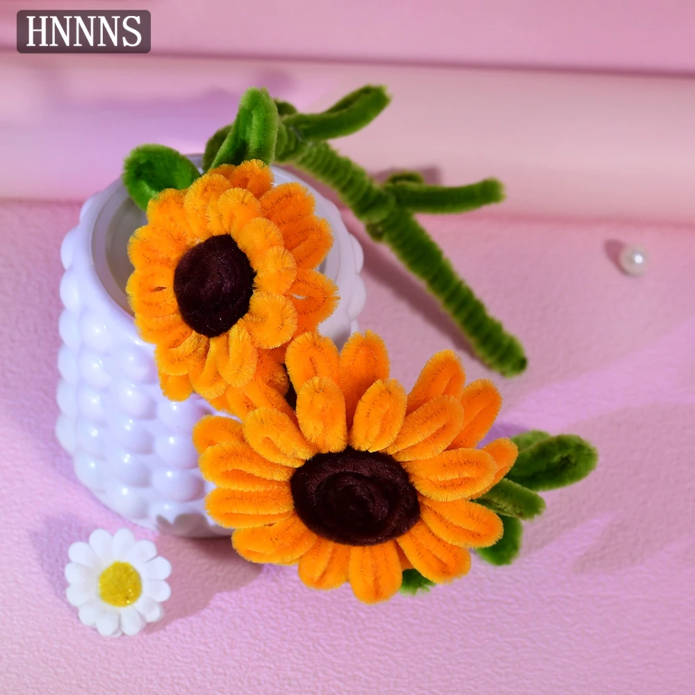 

HNNNS Handmade Sunflower Headband Yellow Twist Stick Headdress Energetic Girl Headpiece Cute Cartoon Hair Accessories Gifts A361