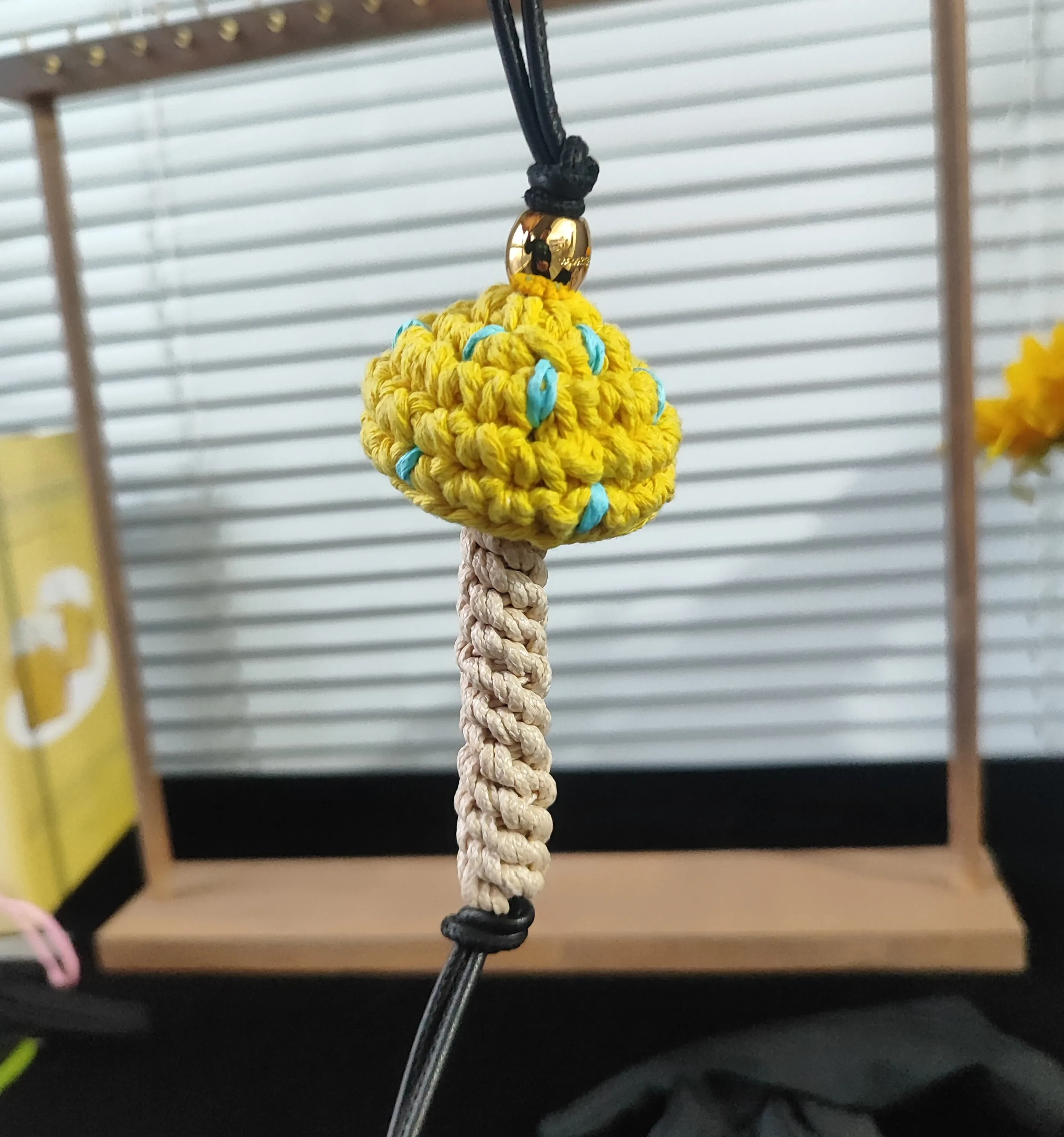 pendentif-champignon-en-feutre-de-laine-exquis-breloque-de-sac-de-niche-de-haute-qualite-porte-cles-cadeau