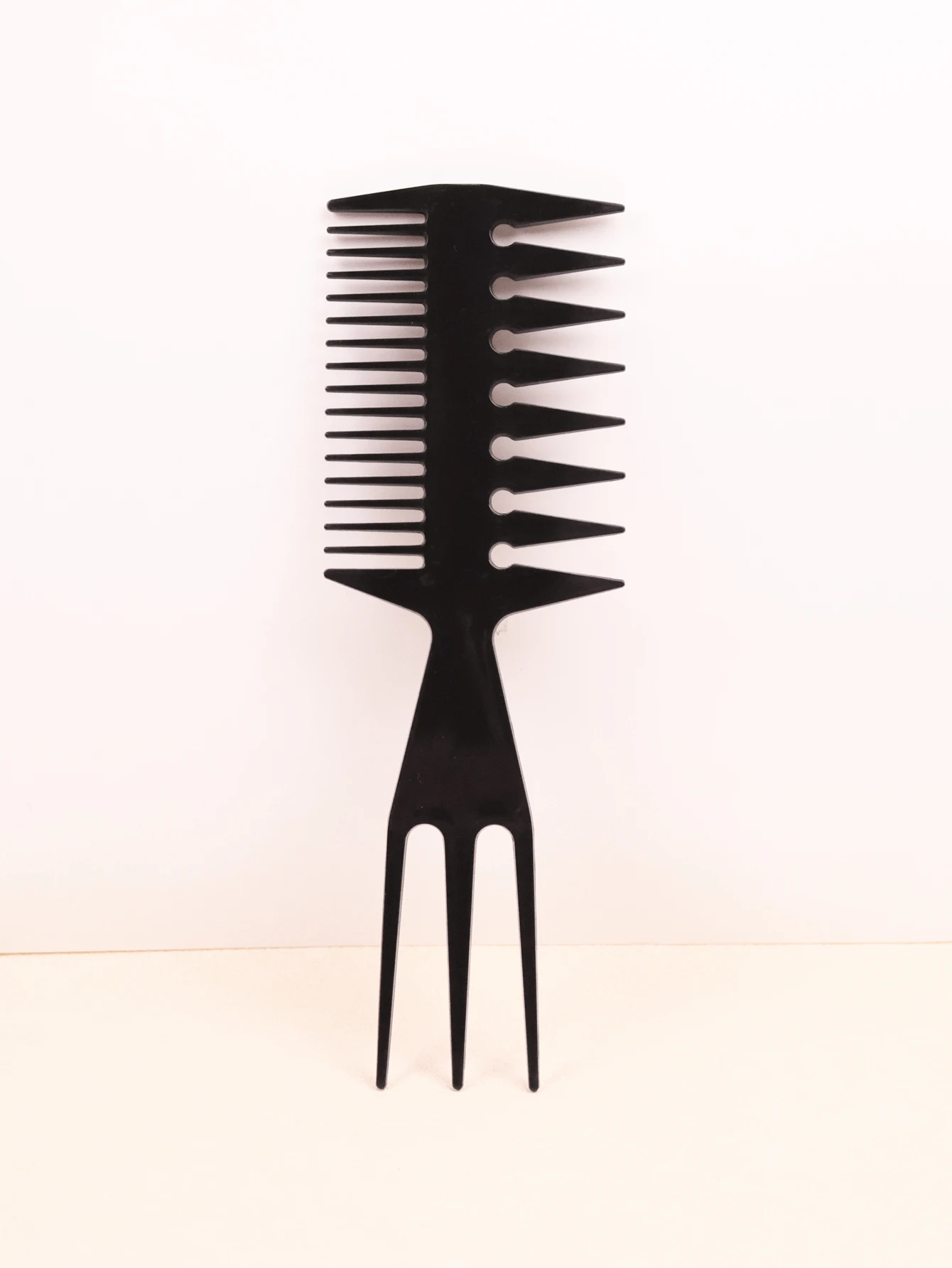 1pcs anti-static double-sided tooth tail handle styling comb plastic hair tool, used for smoothing and straightening hair