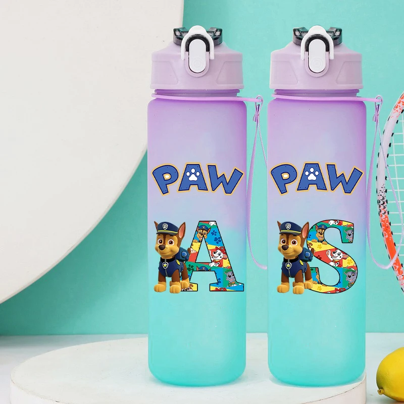 แก้วน้ำลายพาวพาโทรลไล่เฉดสี 750 มล. สำหรับเด็กชายและเด็กหญิง แก้วน้ำลายการ์ตูนอนิเมะแฟชั่น แก้วน้ำพกพาสำหรับนักเรียน ขวดน้ำกีฬา แก้วน้ำน่ารัก