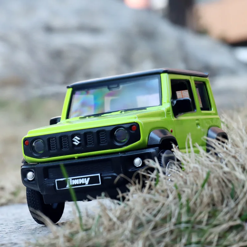 Suzuki JIMNY-Modèle de voiture SUV en alliage pour enfants, simulation en métal, collection de côtes arrière, son et lumière, jouets cadeaux, 1:26, 2018