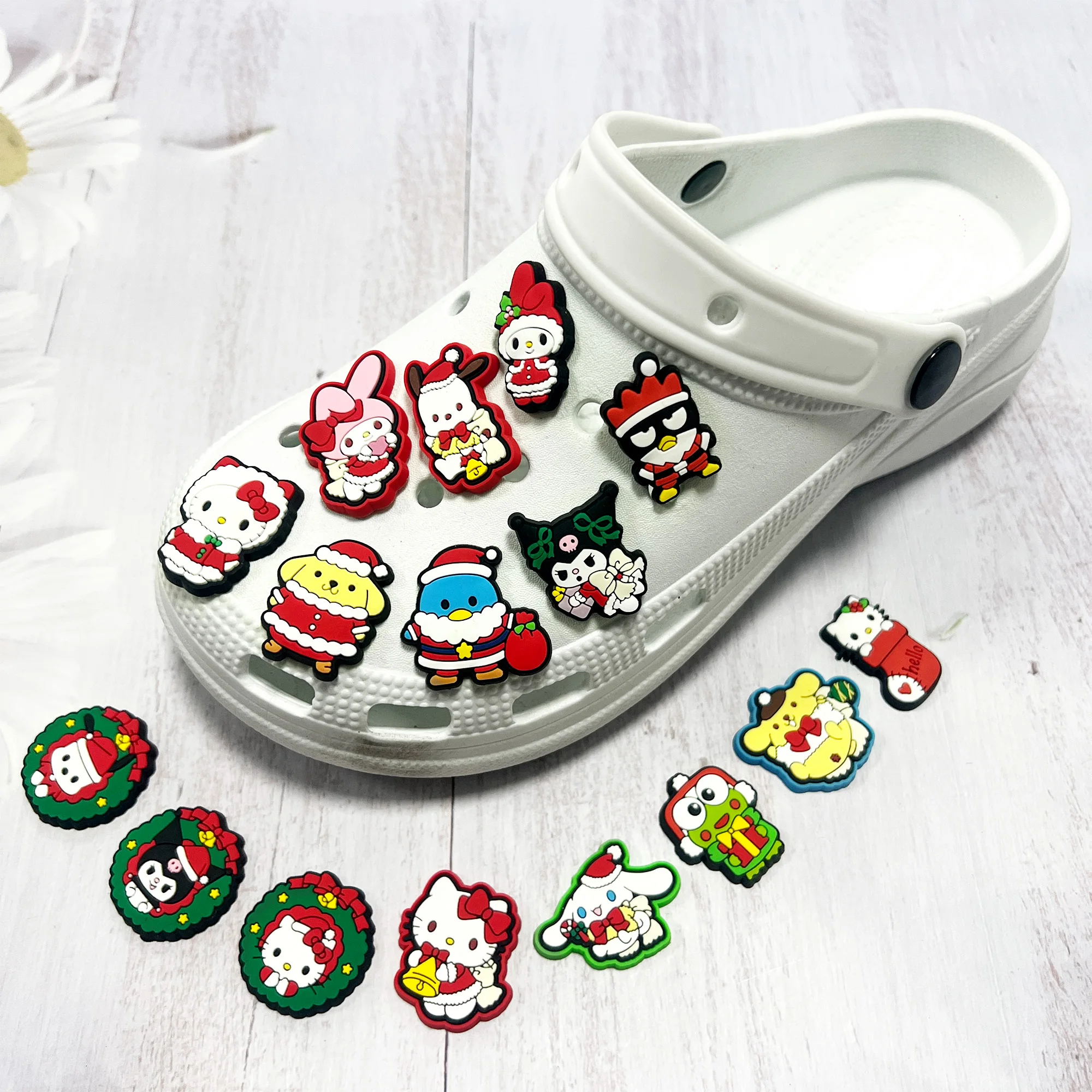 Sanrio 16pcs Christmas Kuromi Hello Kitty Shoes Charms for Sandals Decoration PVC Shoe Accessories Charms for X-mas Day Gifts