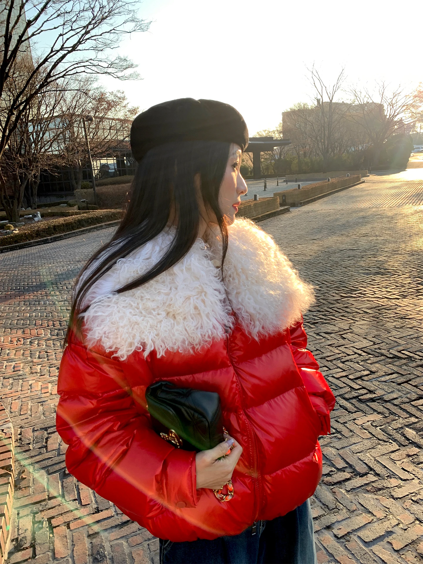 

Red Short Women's down Jacket 2025 New Winter Thick Warm Lamb Fur Collar Coat Casual Loose Fit White Duck down Filling
