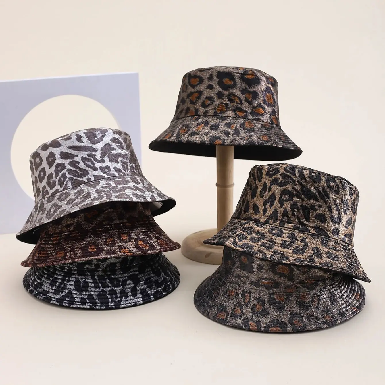 Hip Hop Bucket Hats for Women Wide Brim Leopard Sunshade Punk Casual Spring Summer Trendy Accessory Unisex Party Club Flat Top