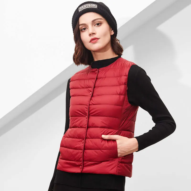 Good Quality Women White Duck Down Vest Soft Fabric Ultra Light Vest Jacket Winter Weightless Round Collar Sleeveless Coat