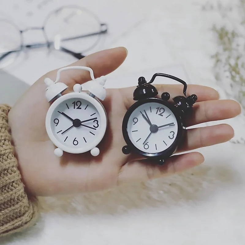 الرجعية المنبه المعدنية الصغيرة المنبه مع إبرة لطيف التوأم جرس الكرتون ساعة الطاولة طاولة مكتب سطح المكتب زخرفة الاطفال هدية #5