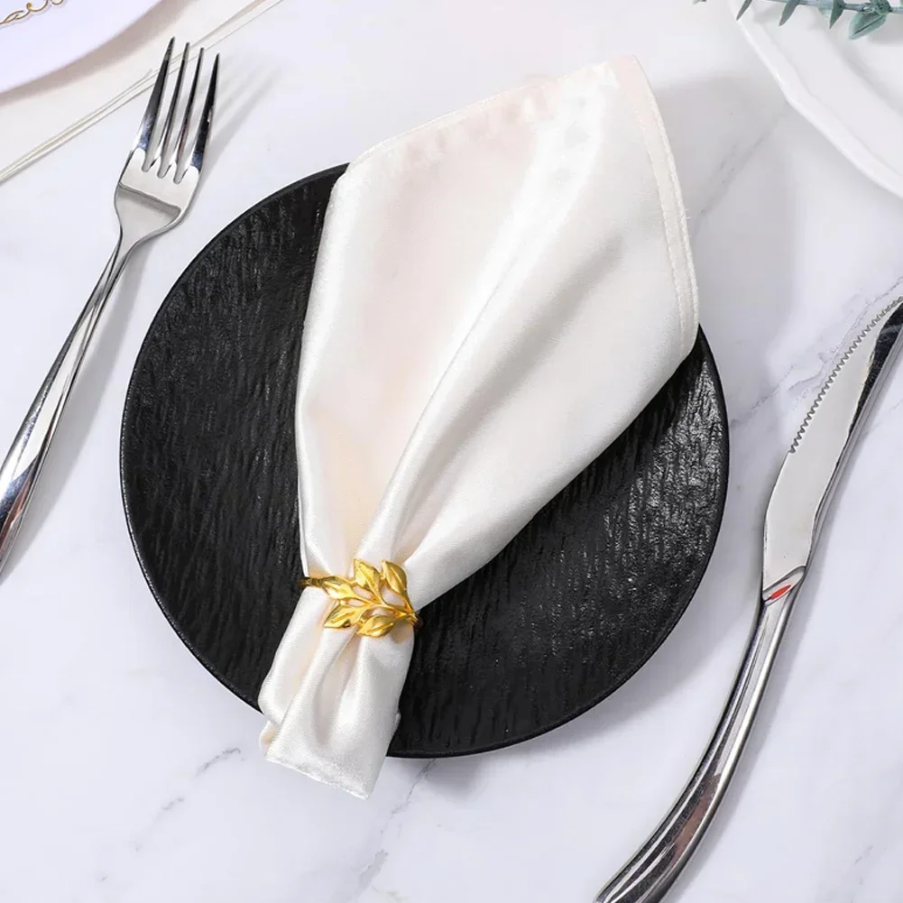 Leaf Design Napkin Rings Set 12 pcs Zinc Alloy Silver Gold 42mm for Table Setting Enhancement Dining and Event Decoration