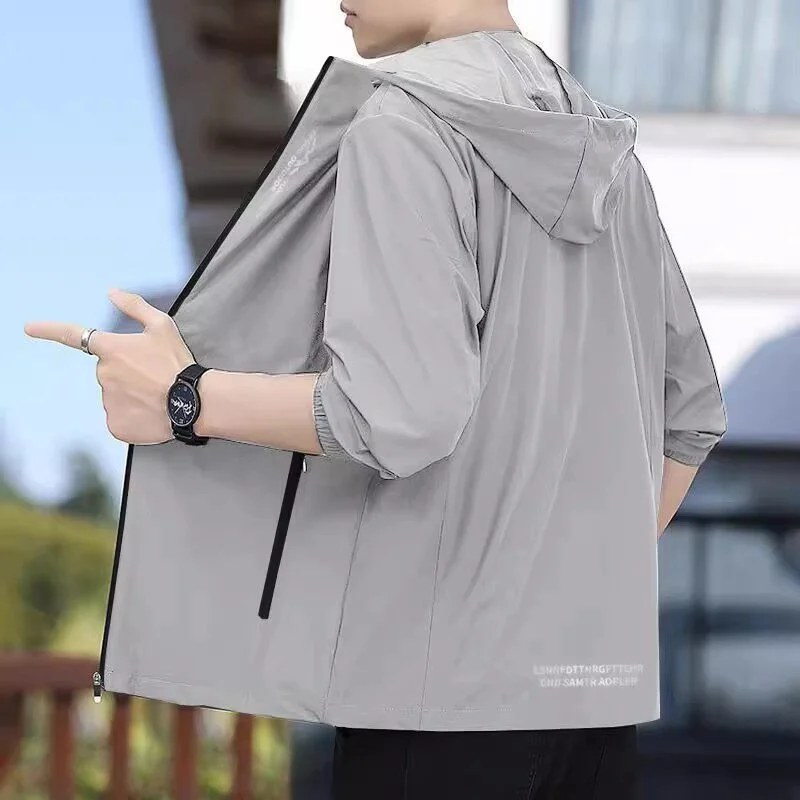 

Men's Summer Thin Loose Breathable Ice Silk UV Protection Clothing Cycling Jacket Lightweight Fashionable Polyester Fiber
