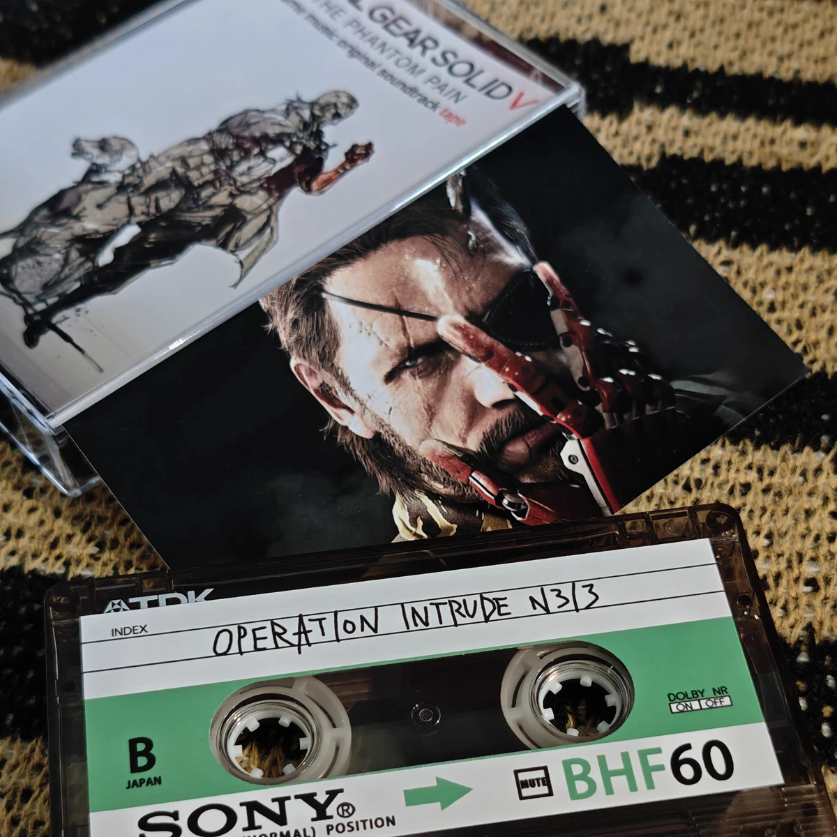 

Игра Metal Gear Solid V Justin Burnett Музыкальная лента Greatest Hits OST Альбом Кассеты Косплей Walkman Автомобильный рекордер Soundtracks Box