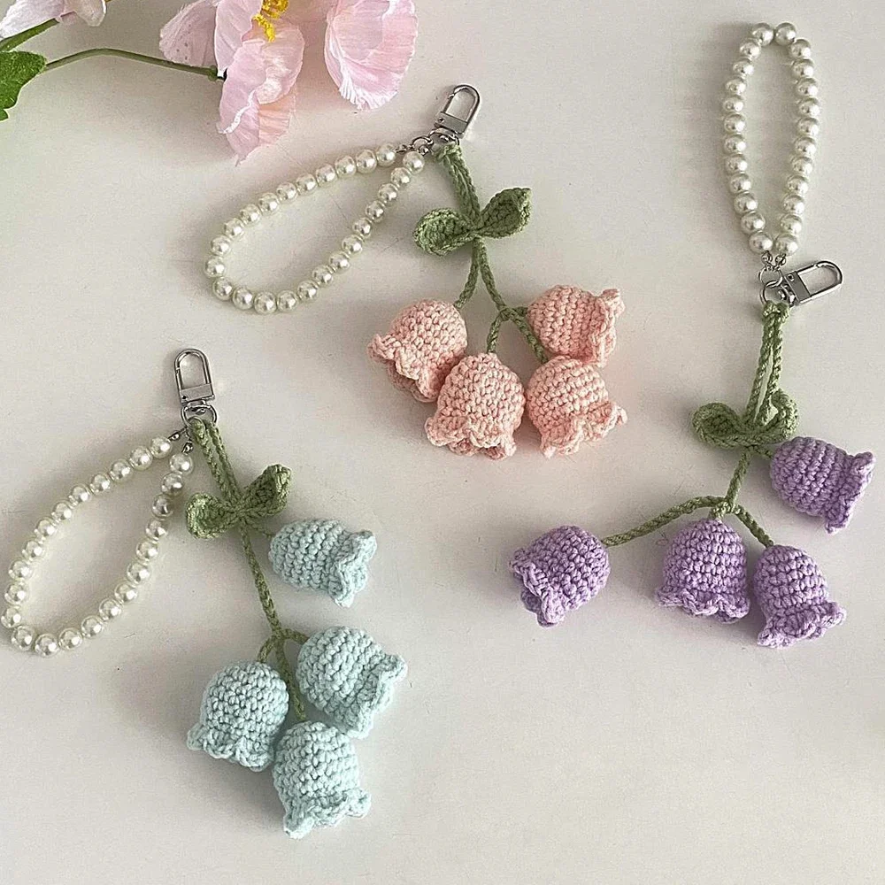 

Creative Knitted Flowers Bag Pendant Ins Cute Lily of the Valley Charms Pearls Chain Key Chain Handmade Crocheted Bag Decoration