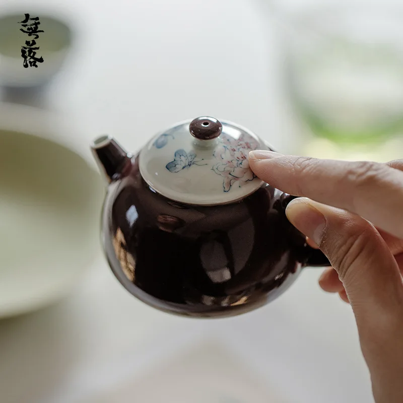 Wuluo Exquisite Pastel Hand-Painted Teapot Gongfu Tea Set Single Teapot From Jingdezhen