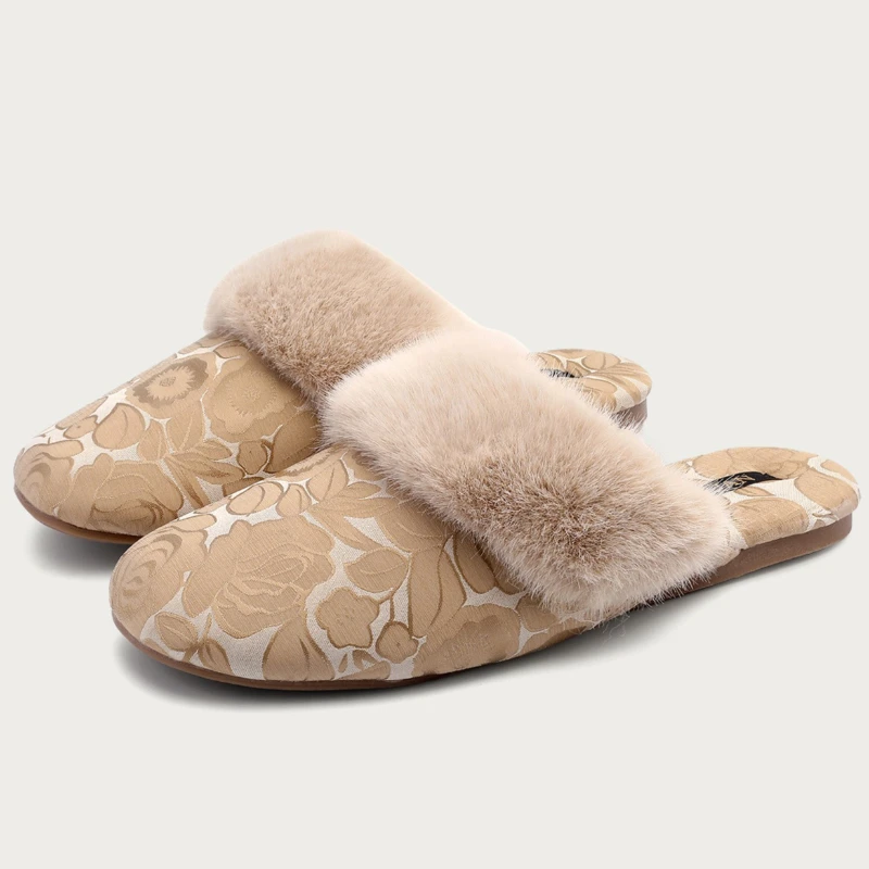 الساتان الفاخرة رقيق النعال امرأة داخلي دافئ عدم الانزلاق الراحة الشرائح الإناث ضوء طباعة أفخم شقة الشتاء المنزل أحذية قطنية