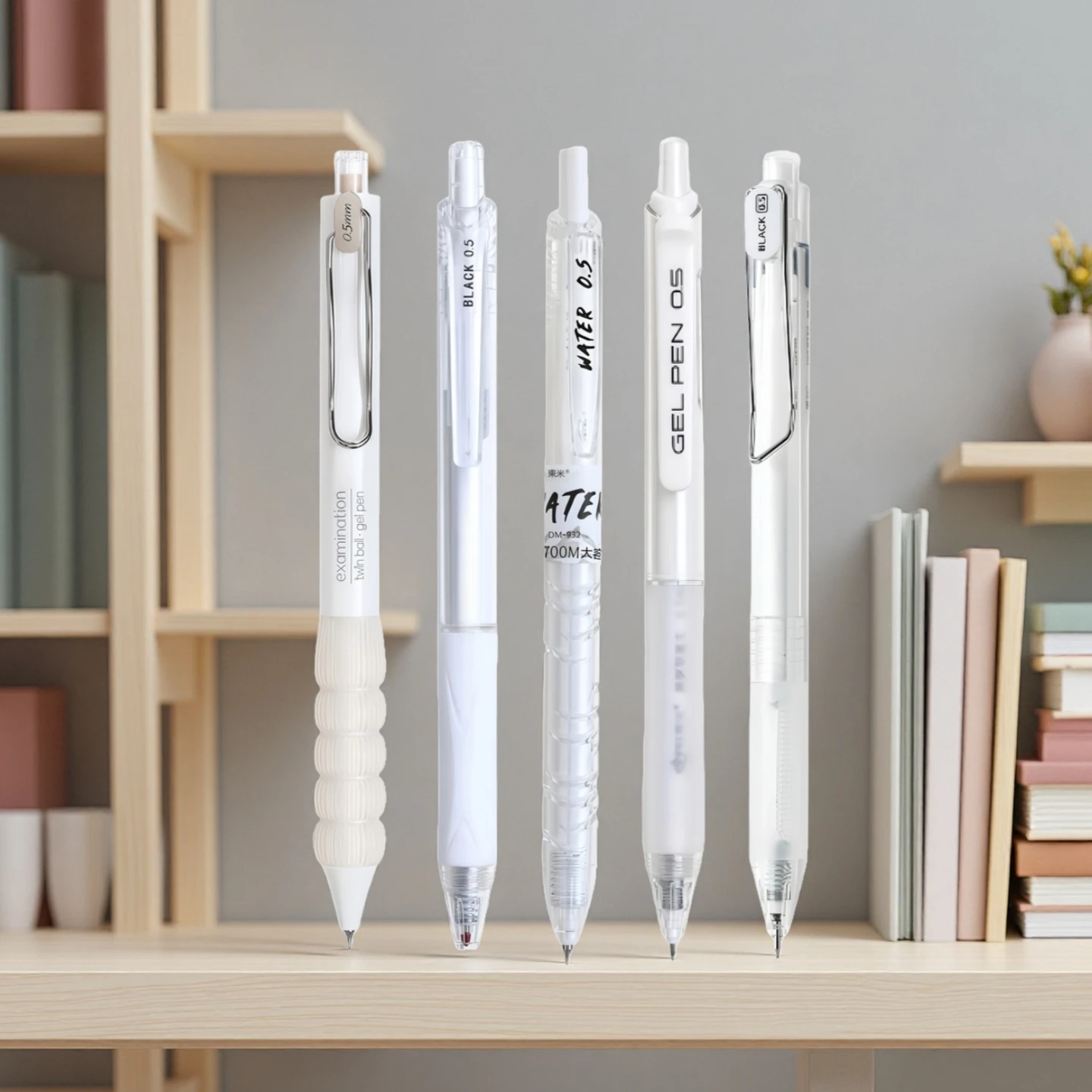 

5 Retractable Gel Pens in Various Styles, 0.5mm Fine Point Black Pens, Quick-Drying, Smooth Writing Without Ink Bleeding, Comfortable Grip, Suitable for Exams, Office Signing, Journaling