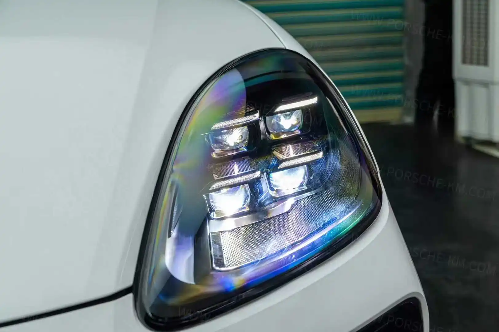 2011-2017 for Porsche for Cayenne 958 LED Headlights High Quality Blue Matrix LED  Temperature