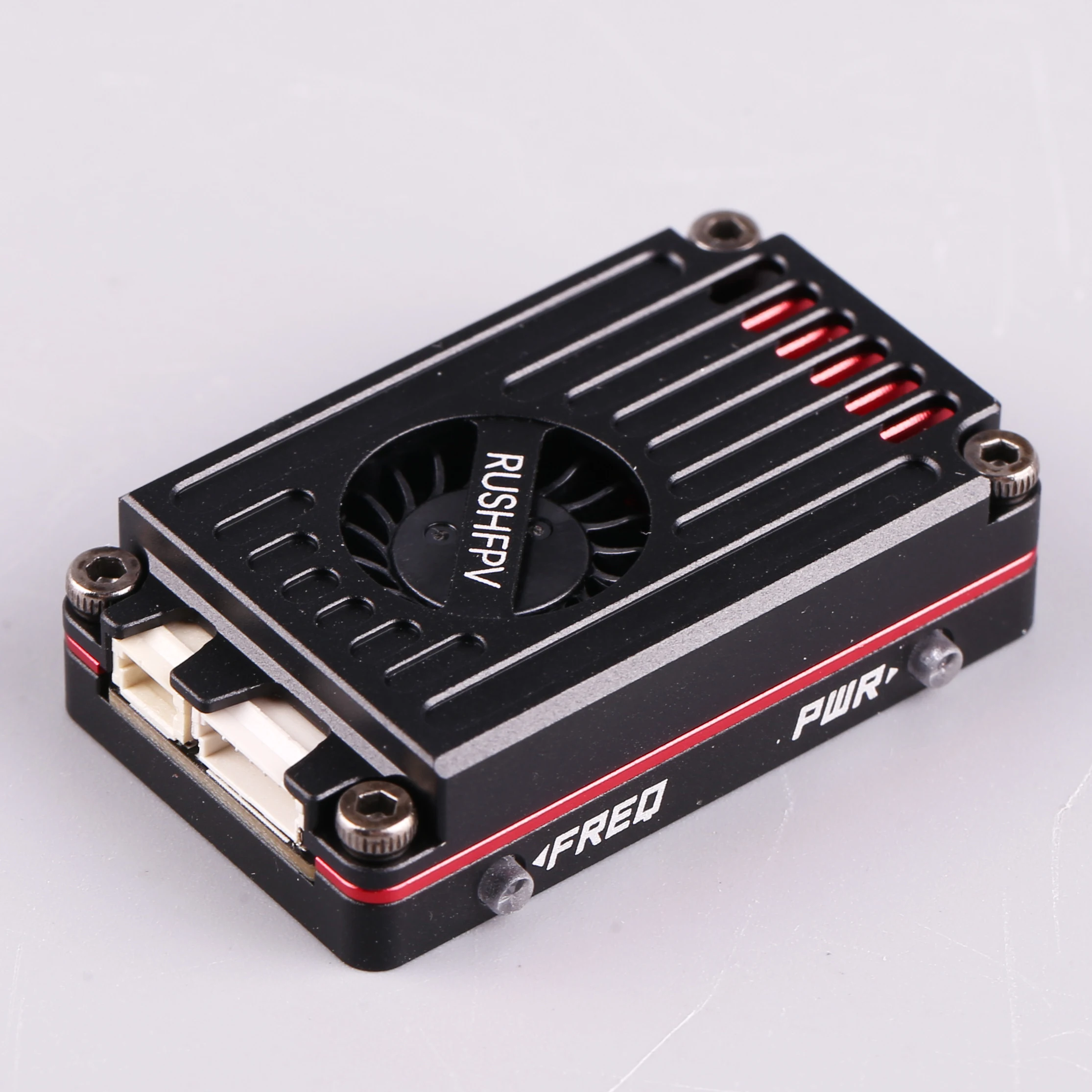 

RUSHFPV MAX SOLO Image Transmission 5.8G 2.5W 2-6S LIPO CNC Housing Built-in Silent Cooling Fan for FPV Freestyle Long Range DIY