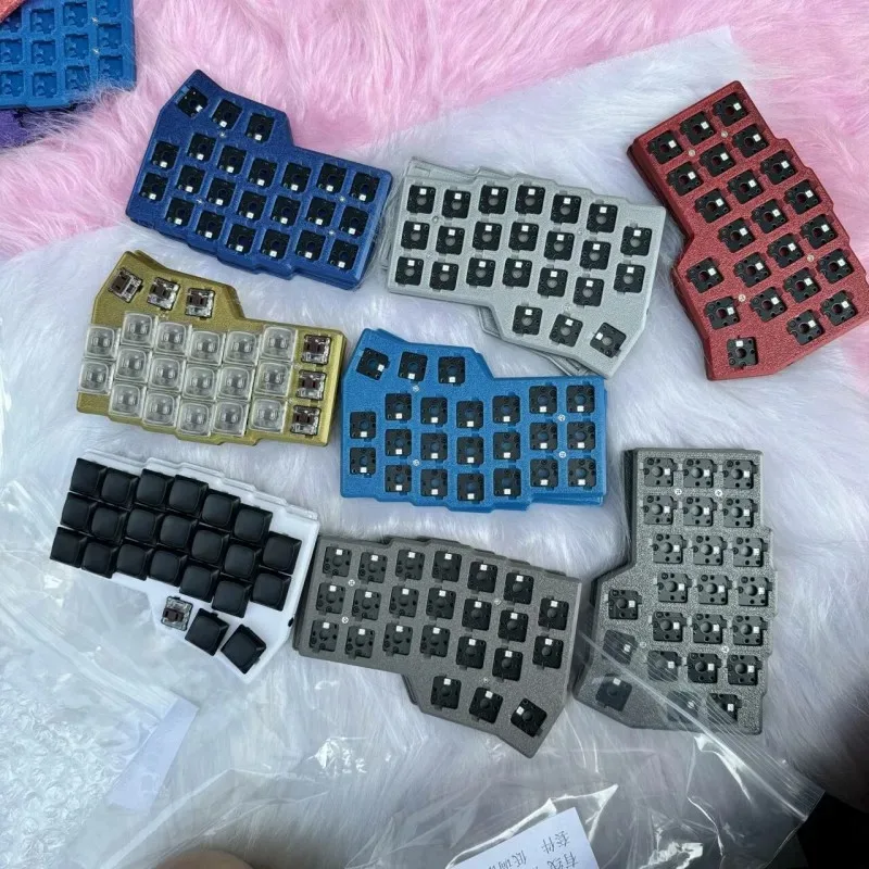 

Комплект раздельной клавиатуры Corne V4.1: настраиваемая проводная клавиатура 3x5 с поддержкой горячей замены, эргономичный дизайн для геймеров, комплект Choc Axis Pig Nose