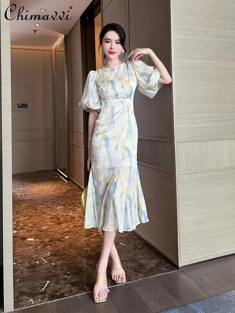 

French Elegant Commuter Print Pleated Round Neck Short Lantern Sleeve High Waist Slim Fit Fishtail Long Dress Women Summer 2024