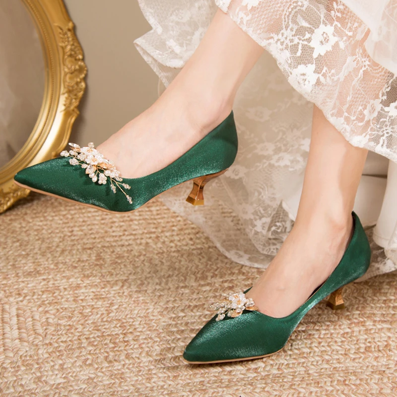 Flowers Pointed Toe Pumps for Women 2022 New Green Silk Low Heels Shoes Woman Slip on Thin Heeled Lady Shoes Green Party Shoes