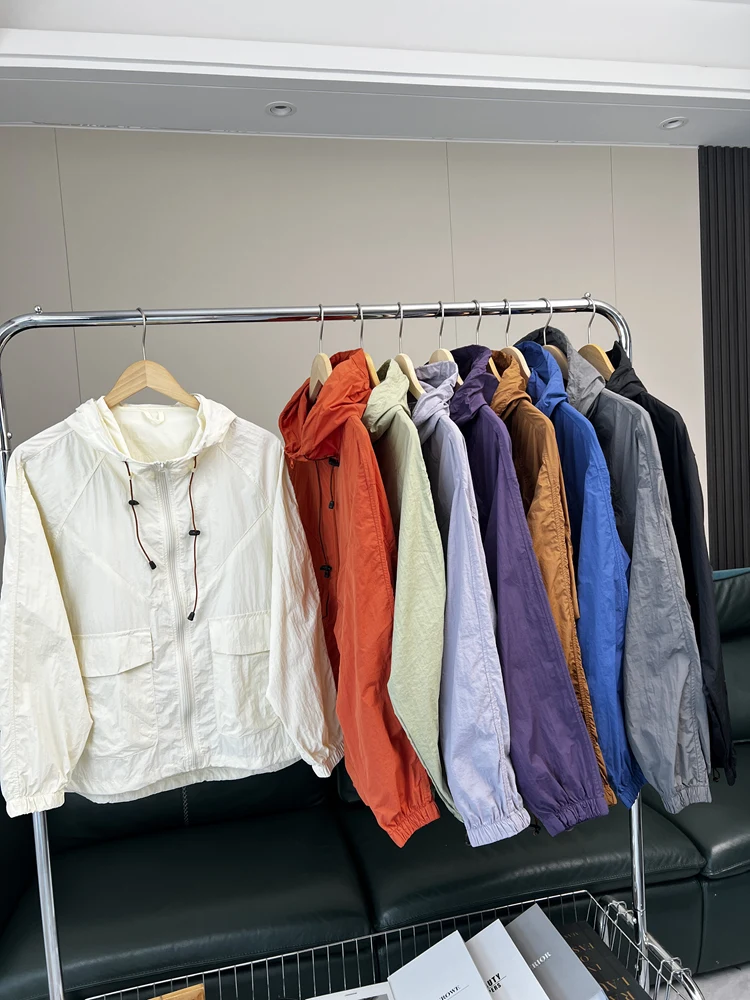 

Outdoor Mountain Series Lightweight Breathable Hooded Sun Protection Jaet Couples Sle Anti-Tear Scratch-Resistant Men's S...