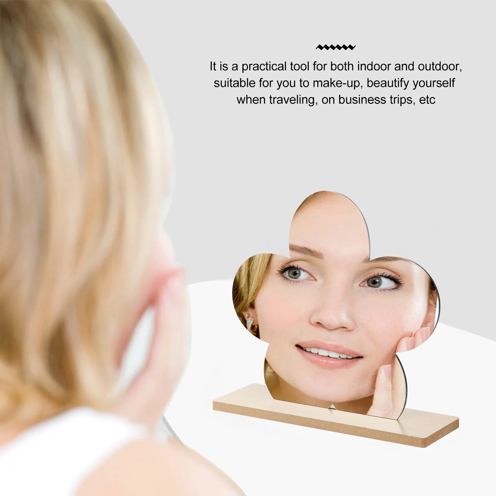 

1Pcs Love Heart 3D Flower-Shaped Makeup Mirror Portable Travel Desktop Clear Mirror for Women Tabletop Adornment