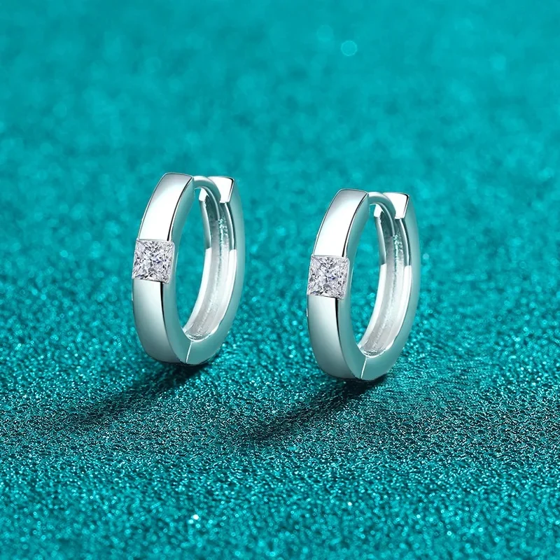 18k White Gold Hoop Earrings 0.6ct Diamond Moissanite Earrings for Women's Buckles Simple High-end Earrings Fine Jewelry