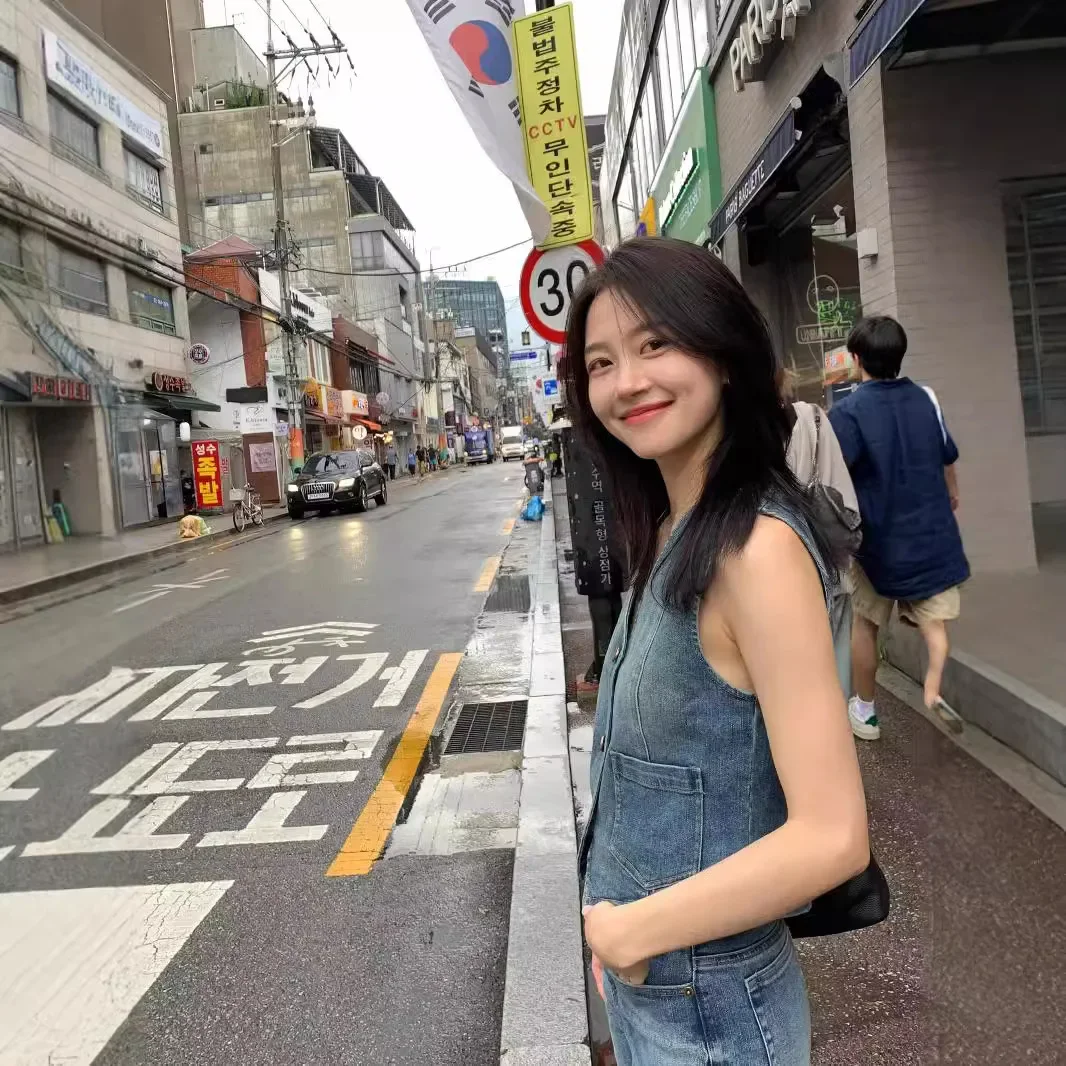 Dżinsowa Kamizelka Damska Top Vintage Bezrękawnik Dekolt V Jednorzędowa Kieszenie Prana Postarzana Odzież Uliczna Bez Rękawów Kurtka Letnia 2025