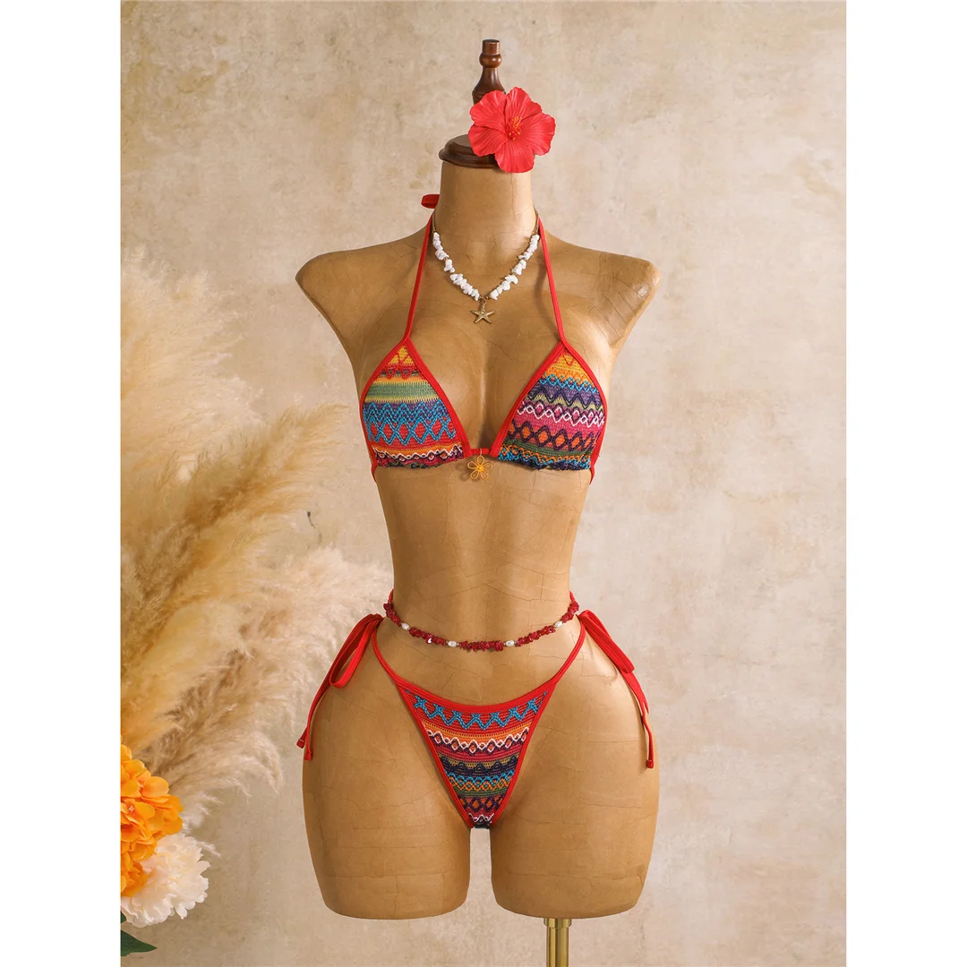 Bedruckter Bikini mit Sarong-Oberteil, Damen-Badeanzug, dreiteiliges Bikini-Set, gepolsterter Badeanzug, Badebekleidung, Modell V8332. – Detail 9