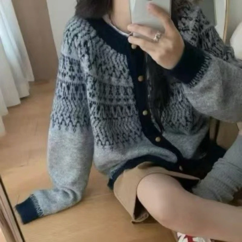AOSSVIAO Retro Jacquard Strickjacke frauen Herbst Winter Lose Lange Hülse O-ansatz Pullover Zipper Revers Farbe Blockieren Mantel
