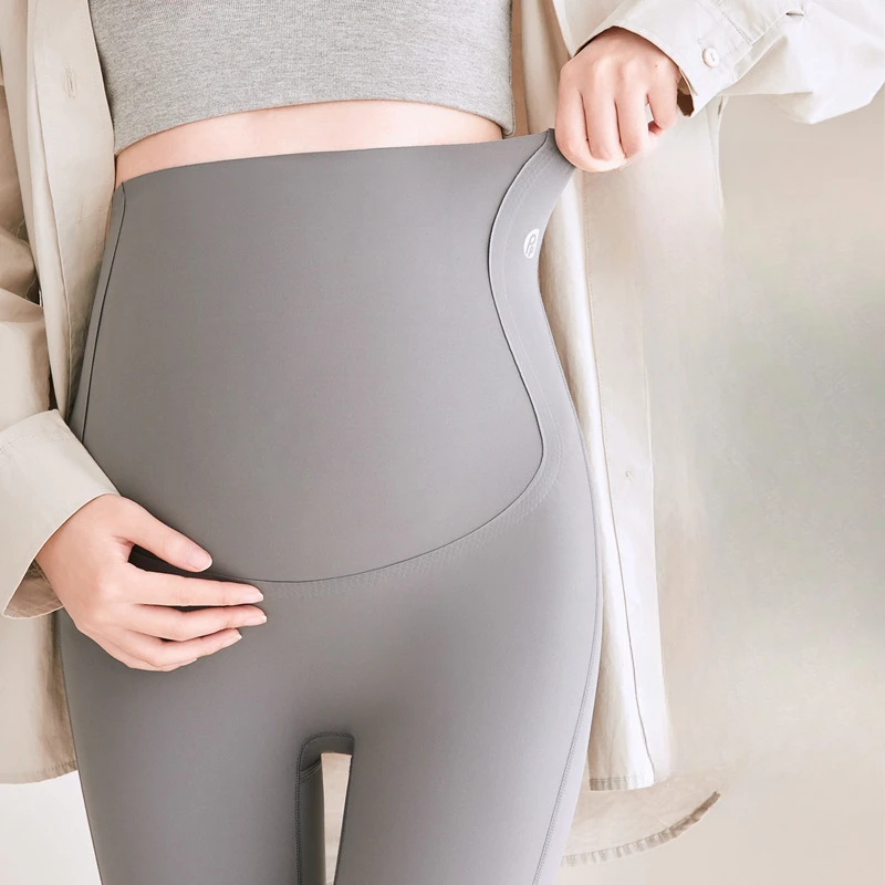 Stretchy and Breathable Maternity Leggings: Ideal for Pregnant Women and Postpartum Moms