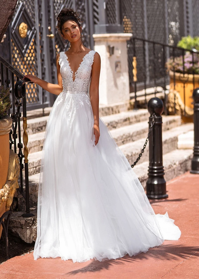 Robe de mariée longue en tulle scintillant A-Line, col en V, dos ouvert, robes de mariée Boho, princesse