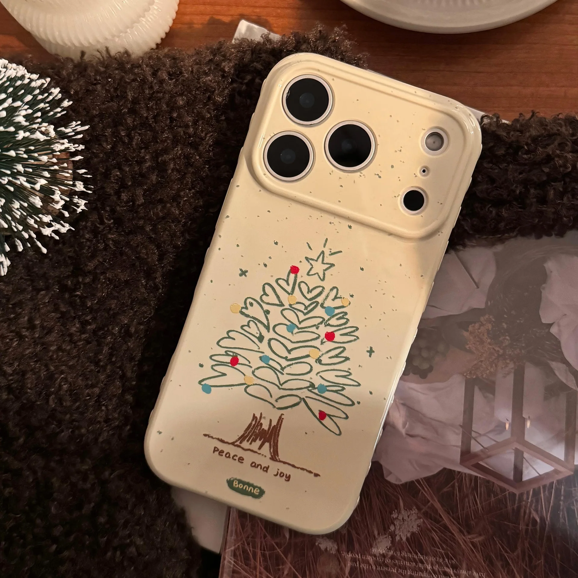 Koreanische Cartoon-Liebes-Herz-Weihnachtsbaum-Graffiti-Muster-Handyhülle für iPhone 17, 16, 15, 14, 13, 12, Pro Max, stoßfeste Softcover