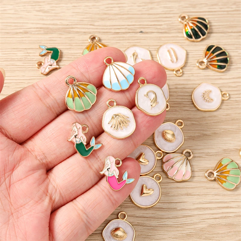 10 Stück Niedliche Meereslebewesen-Anhänger aus Emaille, Meerjungfrauen- und Muschel-Anhänger für die Herstellung von Ohrringen, Anhängern, Halsketten, DIY-Bastelarbeiten und Schmuckzubehör – Detail 2