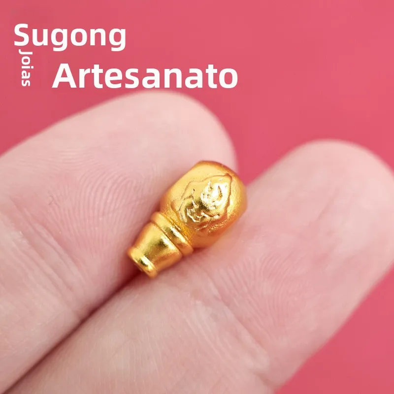 pulseira-de-contas-artesanal-cor-dourada-com-pequeno-amuleto-do-deus-da-riqueza-amarelo-e-tres-potencias-ocidentais-acessori
