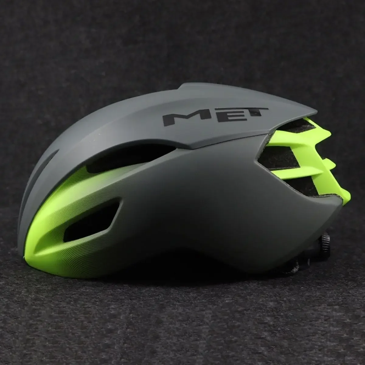 MET Manta Ultra Light Pneumatic Cycling Helmets: Men's & Women's, Stylish Road & Mountain Bike Hard Hats
