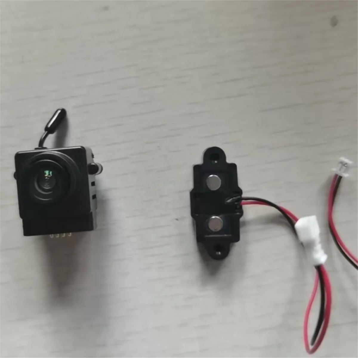 N82R FPV Race480 FPVBOX Caemra with Magnetic Mount Removeable FPV Camera for Q25 FPV Mini Car