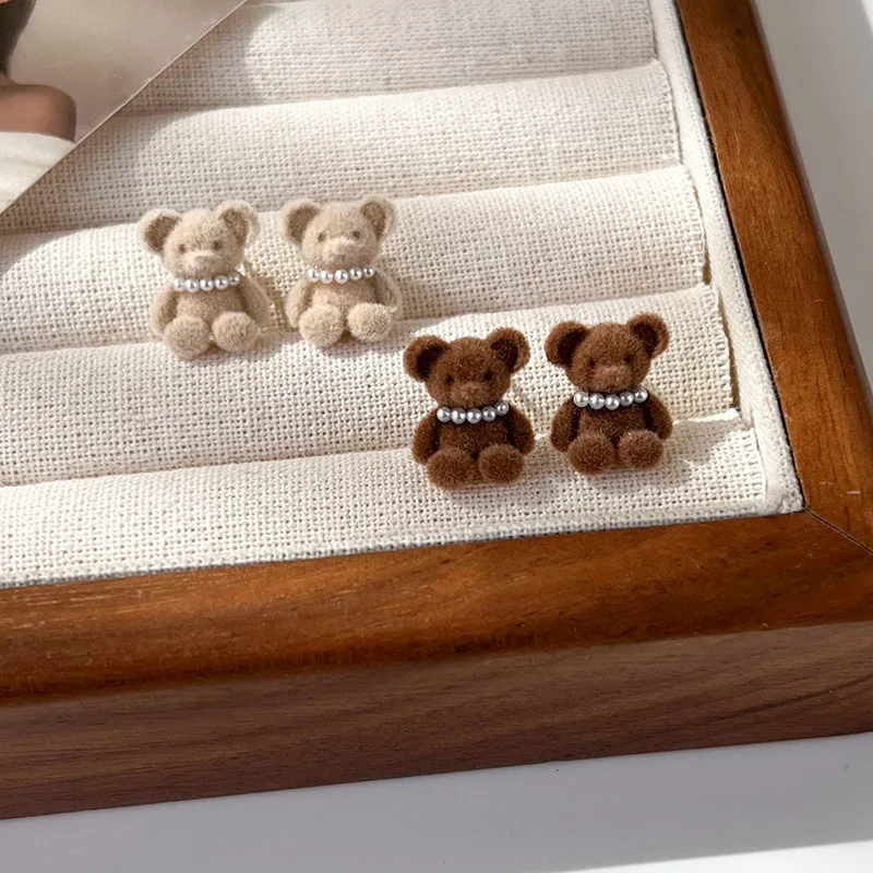 Flocked Velvet Bear Pearl Earrings 2026 New Arrival Unique Designer Studs for Women Cute Winter Jewelry Daily Hypoallergenic